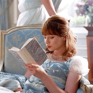 Telegram profile photo for Книги и булочки 🥐📚