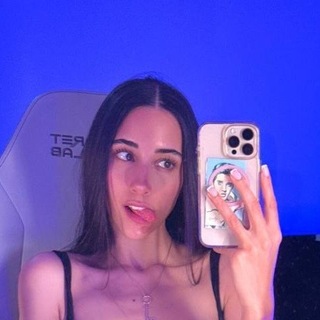 Telegram profile photo for Izzy Green | IzzyGreen