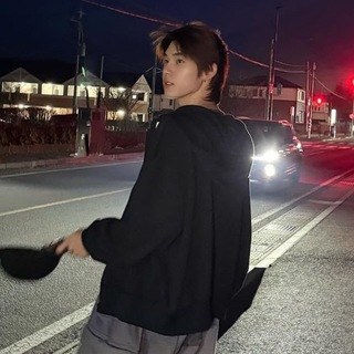 Telegram profile photo for 𝐭𝐮𝐱𝐢𝐢𝐬𝐬