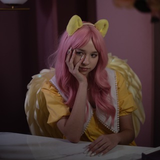 Telegram profile photo for 𝒍𝒊𝒏𝒂.𝒄𝒐𝒔𝒑𝒍𝒂𝒚𝒔 & 𝒘𝒊𝒈𝒔