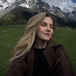 Telegram profile photo for Katee Flight