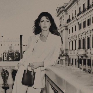 Telegram profile photo for 𝒘𝒂𝒍𝒌𝒊𝒏𝒈 𝗈𝗇 𝖺𝗂𝗋 יִ