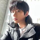 Telegram profile photo for P(-)ark Han