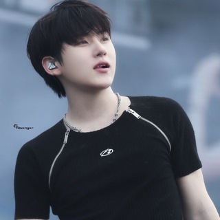 Telegram profile photo for 🔒 lovely fox (이계훈)