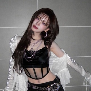 Telegram profile photo for 𝖽𝗂𝗏𝖾 ’𝗌 𝖼𝗅𝗎𝖻 ϑ𐑞 