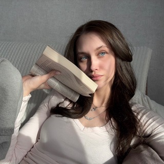 Telegram profile photo for сюжетный поворот🪶