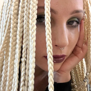 Telegram profile photo for Up Line