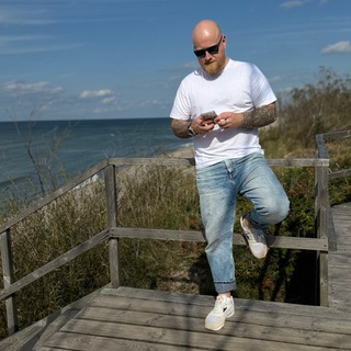 Telegram profile photo for Держу в курсе💨