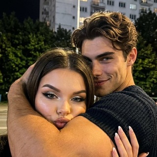 Telegram profile photo for семья вандалок