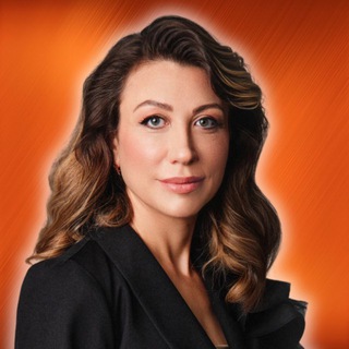 Telegram profile photo for Вероника Головина | стратегия • медийность • личный бренд