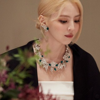 Telegram profile photo for Ŝ𝗼𝗵𝗲𝗲 𝖼𝗅𝗎𝖻