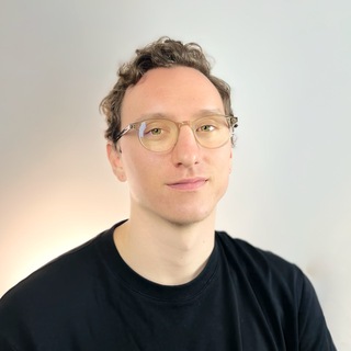 Telegram profile photo for Антон Астáпенко