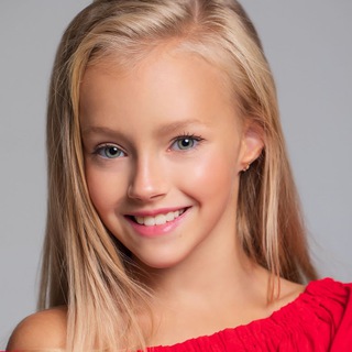 Telegram profile photo for Daniella Tataurova • @daniella_tataurova • Даниэлла Татаурова