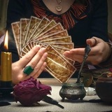 Telegram profile photo for 𝗧𝗮𝗿𝗼𝘁 𝗿𝗲𝗮𝗱𝗶𝗻𝗴🔮