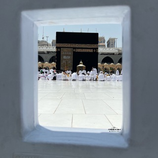 Telegram profile photo for مقاطع قرآن💙☁️