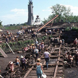 Telegram profile photo for Не только Троицкий раскоп в Великом Новгороде: книги, лекции, находки, новости