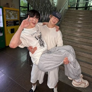 Telegram profile photo for 𝖦𝗁𝗈𝗌𝗍 𝖻𝗈𝗒𝗌