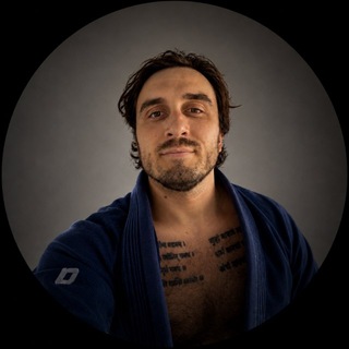 Telegram profile photo for Тысячеликая нейросеть