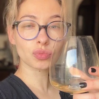 Telegram profile photo for Майка, Перчик и вино