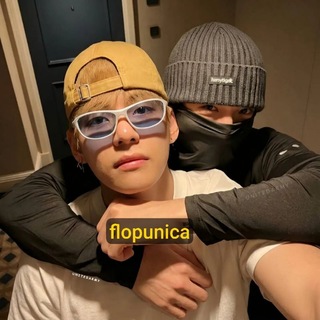 Telegram profile photo for Flo_𐤀 punica ᵗᵃᵉᵏᵒᵒᵏ slow