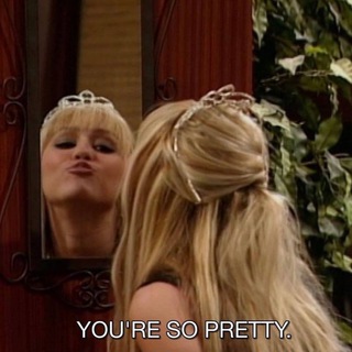 Telegram profile photo for gossip girl