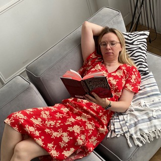 Telegram profile photo for Женщина с книгой