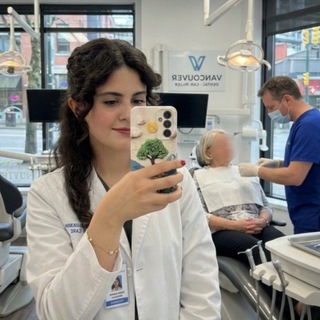 Telegram profile photo for اِلی 🦷