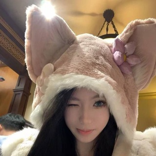 Telegram profile photo for Young/年轻