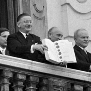 Telegram profile photo for "Österreich ist neutral!"