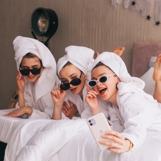 Telegram group profile photo for Фукуок Girls 🩷🌴
