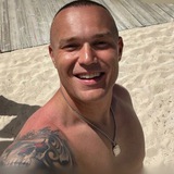 Telegram profile photo for 🇺🇦 Andrey 👜 👟 📱