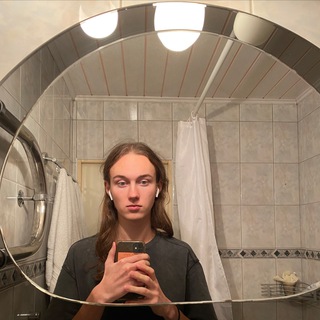 Telegram profile photo for Петя идёт 🚶🏻