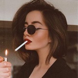 Telegram profile photo for عالمي لا يفهمه الإ أنا ❤️🩹