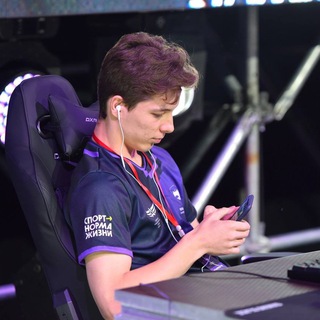 Telegram profile photo for Paradox Clash Royale🏆