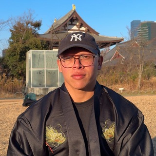 Telegram profile photo for Wealthy Trades