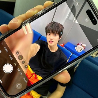 Telegram profile photo for lychee sticks 🔒