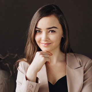 Telegram profile photo for 🛋️ АЛЛА САФОНОВА. КОМПЛЕКТАЦИЯ КВАРТИР. ХОУМСТЕЙДЖИНГ