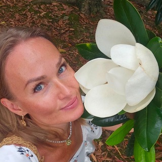 Telegram profile photo for САША БОРИСОВА/Этно-певица/ППитание🌱/Ретриты