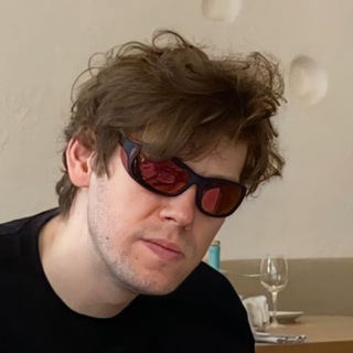 Telegram profile photo for вот так случай 👨👨👦👦
