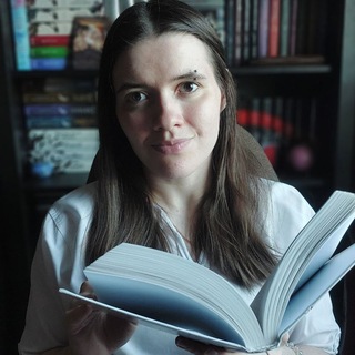 Telegram profile photo for /не/бедная лиза читает 📚