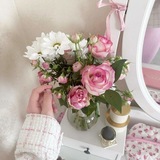 Telegram profile photo for A Beautiful Mess of Dreams, Flowers and Feelings.
