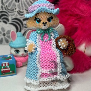 Telegram profile photo for leqwut—beads!