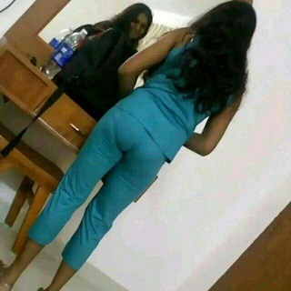 Telegram profile photo for අමුතු ඇටේ අලුත් ලීක් 🍑💦