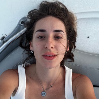 Telegram profile photo for Арамова 🍓Любовь и Бизнес