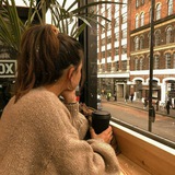 Telegram profile photo for 🦋آن سوی پنجره🦋