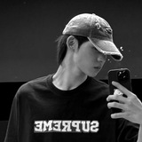 Telegram profile photo for Punya orang ganteng intimidating