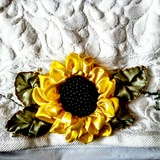 Telegram profile photo for هنرهای دستی روبان دوزی 🌻