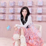 Telegram profile photo for Meet-Cute Diary ─── Lia