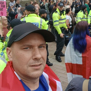 Telegram profile photo for Tom English