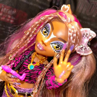 Telegram profile photo for Qooneldas Doll